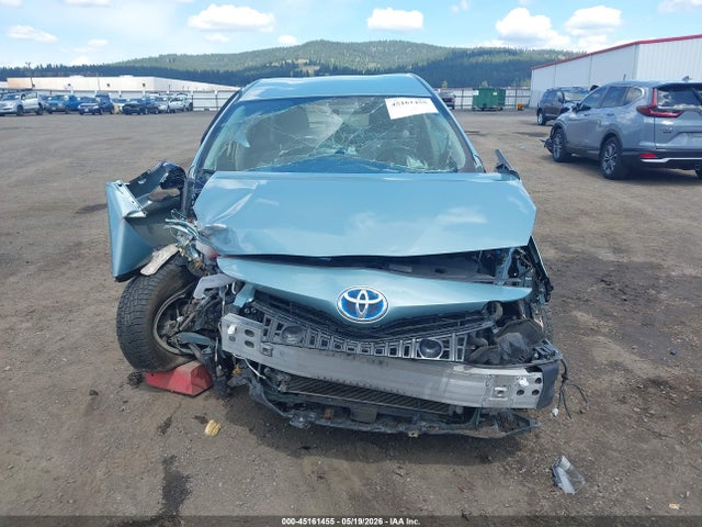 Toyota Prius V Two 2016 JTDZN3EU2GJ052353 Image 6