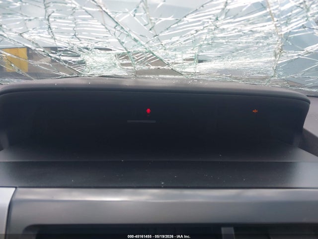 Toyota Prius V Two 2016 JTDZN3EU2GJ052353 Image 7