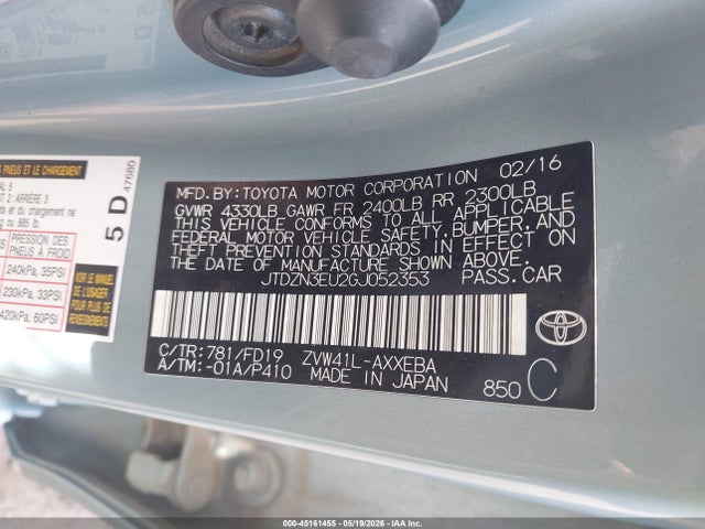 Toyota Prius V Two 2016 JTDZN3EU2GJ052353 Image 9