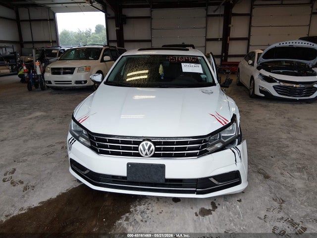 Продажа на аукционе авто 2017 Volkswagen Passat 1.8t Se, vin: 1VWBT7A33HC020705, номер лота: 45161469