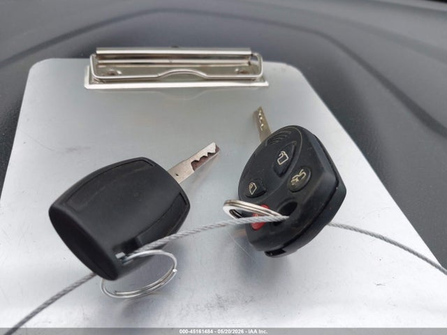 45161484 :رقم المزاد ، 1FADP3E27GL378324 vin ، 2016 Ford Focus S مزاد بيع