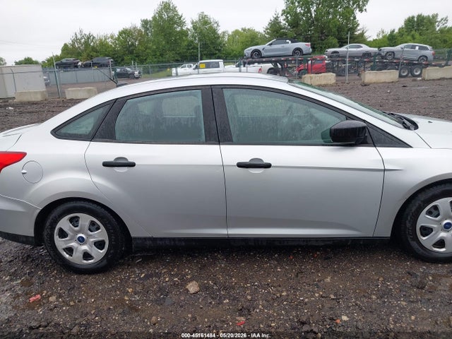 45161484 :رقم المزاد ، 1FADP3E27GL378324 vin ، 2016 Ford Focus S مزاد بيع