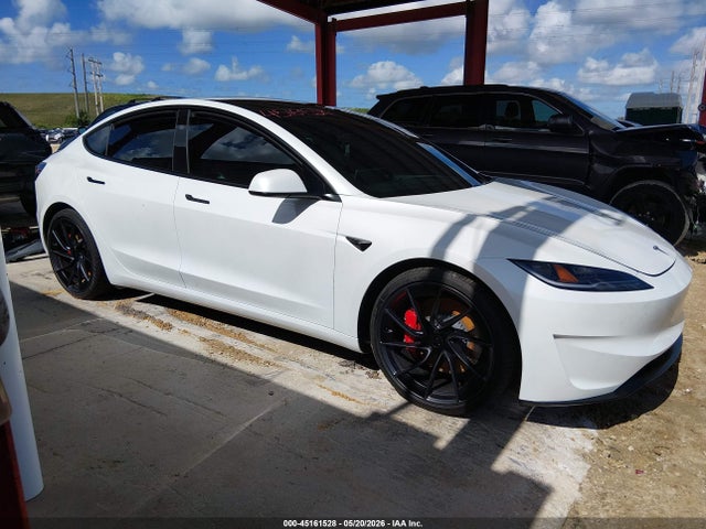 Tesla Model 3 Performance All-wheel Drive 2026 5YJ3E1ETXTF159587 Image 13