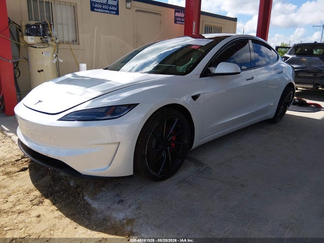 Tesla Model 3 Performance All-wheel Drive 2026 5YJ3E1ETXTF159587 Image 2