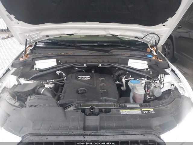 Audi Q5 2.0t Premium 2015 WA1LFAFP4FA110083 Image 10