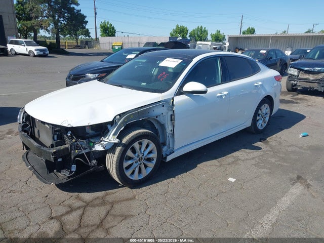 2017 Kia Optima Ex მანქანა იყიდება აუქციონზე, vin: 5XXGU4L39HG167225, აუქციონის ნომერი: 45161605