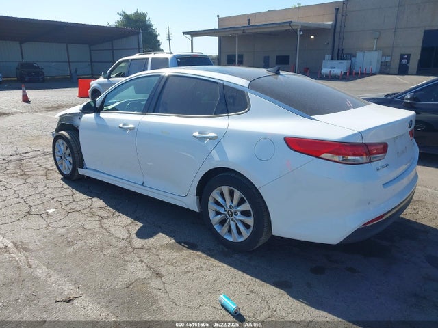 2017 Kia Optima Ex მანქანა იყიდება აუქციონზე, vin: 5XXGU4L39HG167225, აუქციონის ნომერი: 45161605