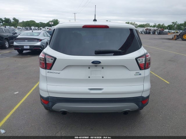 45161607 :رقم المزاد ، 1FMCU9GD9HUE18507 vin ، 2017 Ford Escape Se مزاد بيع