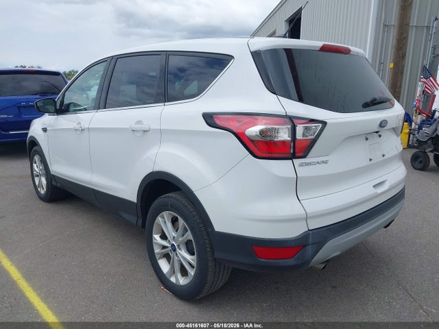 45161607 :رقم المزاد ، 1FMCU9GD9HUE18507 vin ، 2017 Ford Escape Se مزاد بيع