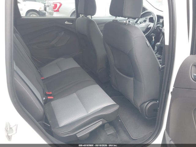 45161607 :رقم المزاد ، 1FMCU9GD9HUE18507 vin ، 2017 Ford Escape Se مزاد بيع