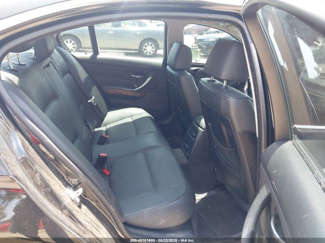Продаж на аукціоні авто 2006 Bmw 330i, vin: WBAVB33556KR79551, номер лоту: 45161608
