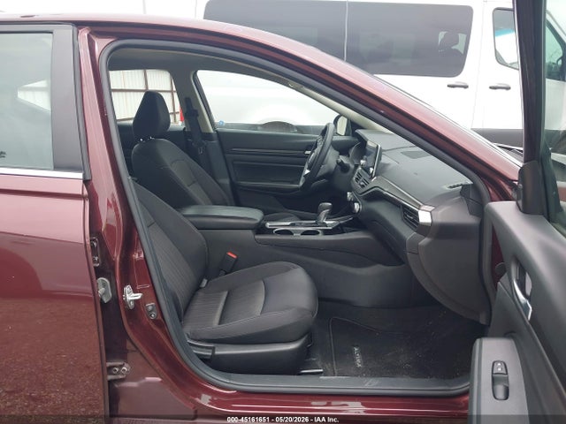 2024 Nissan Altima Sv Fwd მანქანა იყიდება აუქციონზე, vin: 1N4BL4DVXRN373663, აუქციონის ნომერი: 45161651