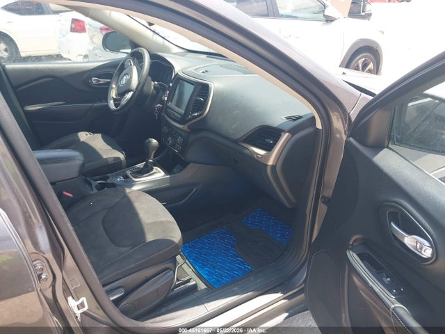 Jeep Cherokee Latitude 2015 1C4PJLCBXFW554078 Image 5
