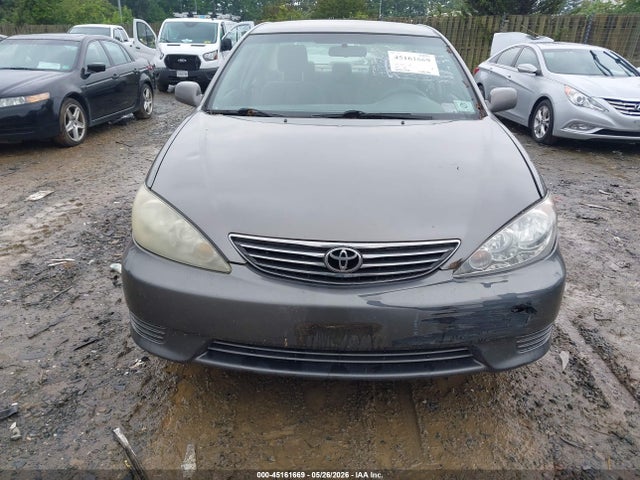 45161669 :رقم المزاد ، 4T1BE32K46U745017 vin ، 2006 Toyota Camry Le مزاد بيع