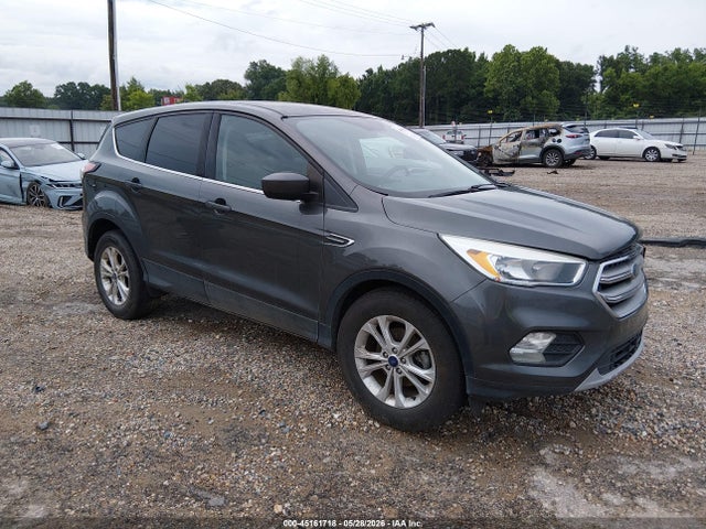 Ford ESCAPE SE 2017 1FMCU0GD0HUD24172 main image