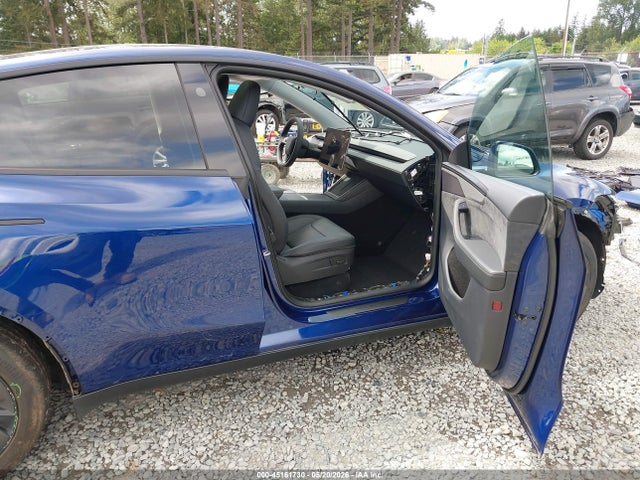 45161730 :رقم المزاد ، 7SAYGDED6TF448303 vin ، 2026 Tesla Model Y Premium Rear-wheel Drive/rear-wheel Drive مزاد بيع