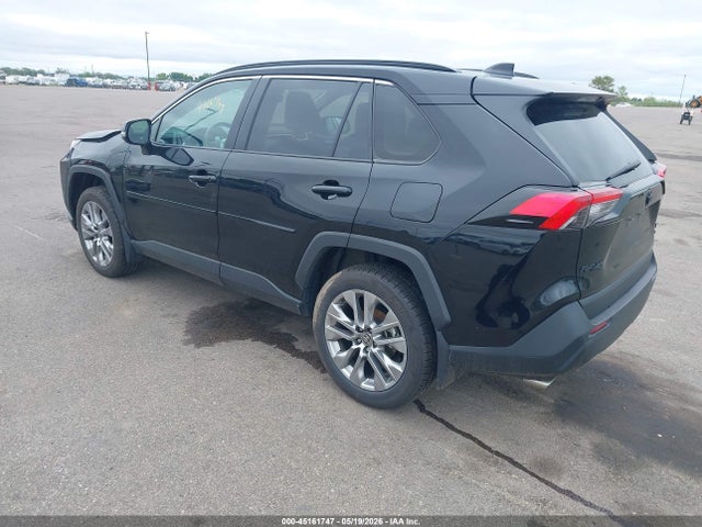 Toyota Rav4 Xle Premium 2023 2T3A1RFV7PC363976 Image 3