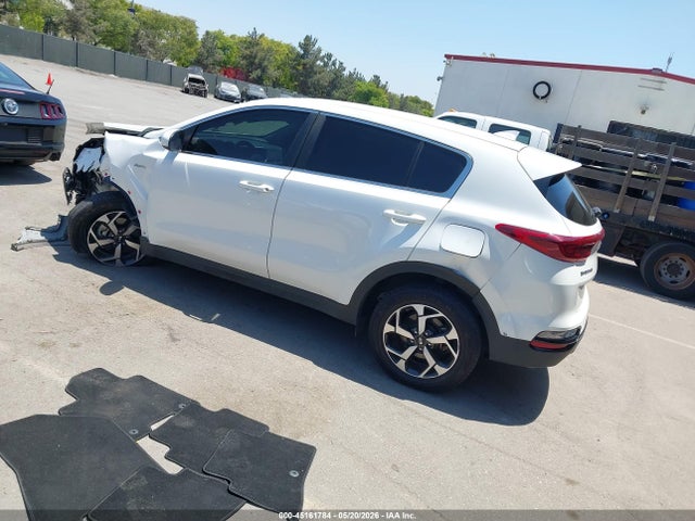 KIA Sportage Lx 2022 KNDPMCAC4N7009814 Image 3