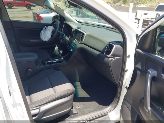 KIA Sportage Lx 2022 KNDPMCAC4N7009814 Image 5
