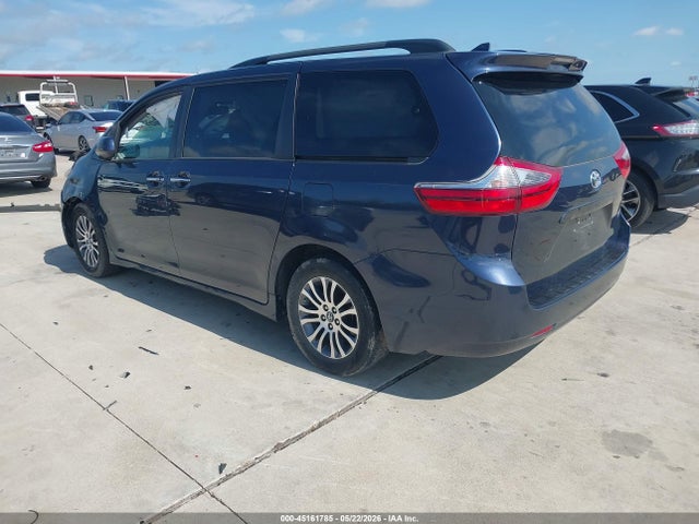 2020 Toyota Sienna Xle მანქანა იყიდება აუქციონზე, vin: 5TDYZ3DC9LS021560, აუქციონის ნომერი: 45161785