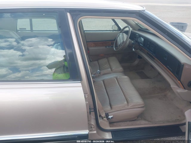 45161793 :رقم المزاد ، 1G4CW53L8M1613705 vin ، 1991 Buick Park Avenue مزاد بيع
