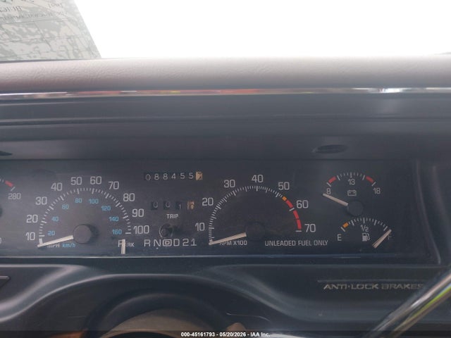 45161793 :رقم المزاد ، 1G4CW53L8M1613705 vin ، 1991 Buick Park Avenue مزاد بيع