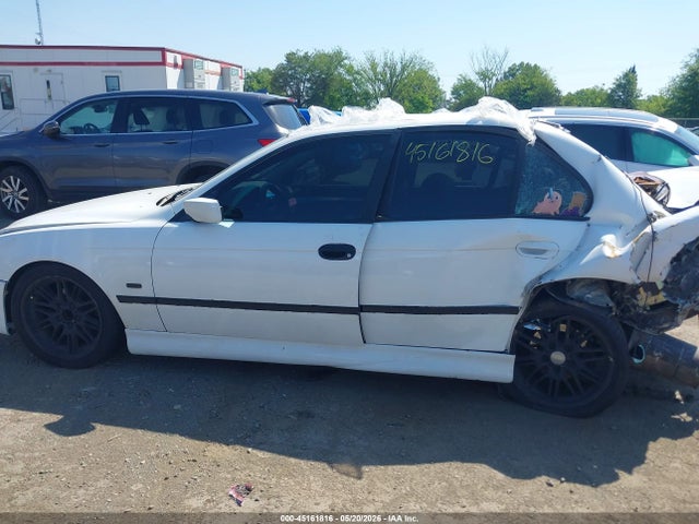 45161816 :رقم المزاد ، WBADD5327VBV50255 vin ، 1997 Bmw 528i مزاد بيع