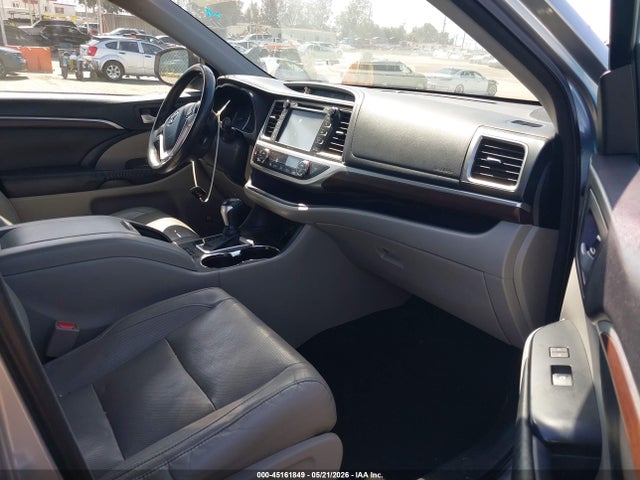 Toyota Highlander Limited V6 2015 5TDYKRFH3FS079846 Image 5