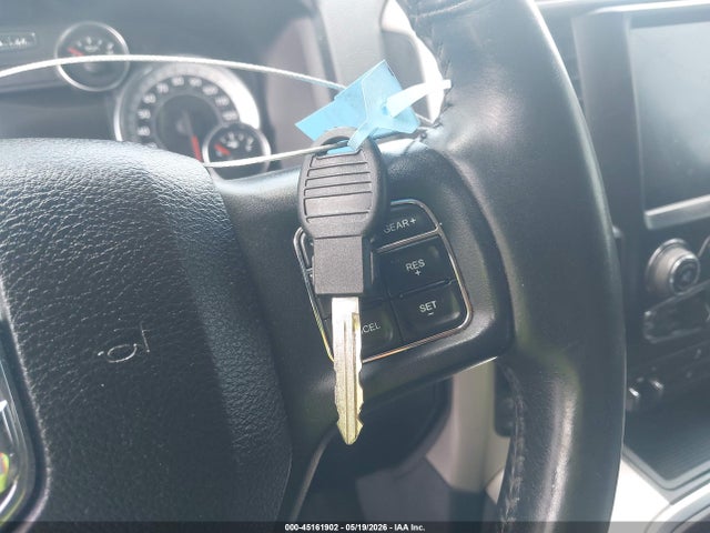 45161902 :رقم المزاد ، 3C6RR7LT8GG280016 vin ، 2016 Ram 1500 Big Horn مزاد بيع
