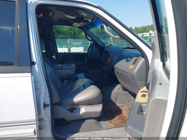 Продажа на аукционе авто 2001 Ford F-150 King Ranch Edition/lariat/xlt, vin: 1FTRW08L81KF19176, номер лота: 45161907