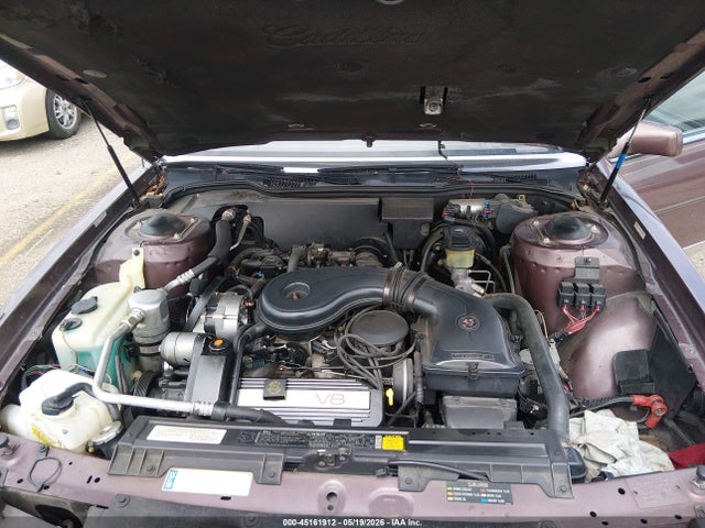 1988 Cadillac Deville მანქანა იყიდება აუქციონზე, vin: 1G6CD1152J4328051, აუქციონის ნომერი: 45161912