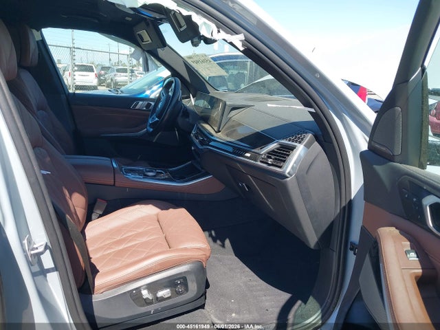 BMW X5 M60i 2024 5UX33EU05R9T83114 Image 5