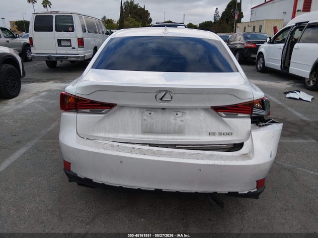 45161951 :رقم المزاد ، JTHDA1D22L5107315 vin ، 2020 Lexus Is 300 مزاد بيع