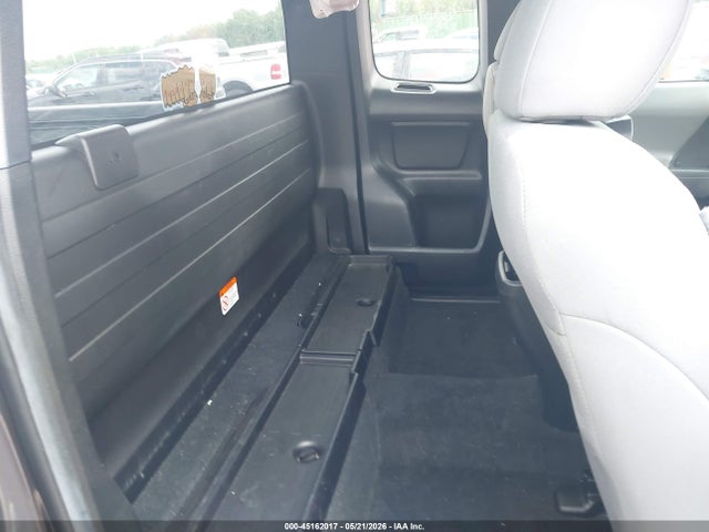 Продаж на аукціоні авто 2022 Toyota Tacoma Sr, vin: 3TYRX5GN0NT064470, номер лоту: 45162017