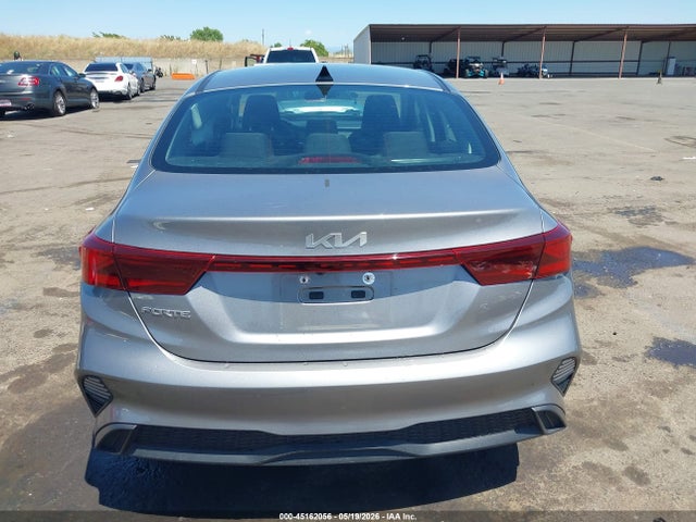 KIA Forte Lxs 2023 3KPF24AD1PE542061 Image 16