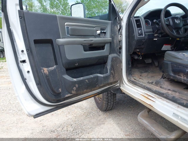 Продажа на аукционе авто 2015 Ram 4500 Chassis Tradesman/slt, vin: 3C7WRLAJXFG683132, номер лота: 45162112
