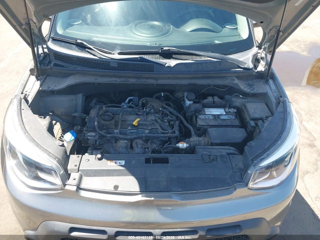 KIA SOUL + 2015 KNDJP3A57F7126674 Image 10