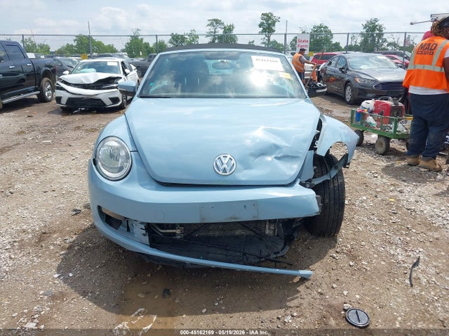 45162169 :رقم المزاد ، 3VW5X7AT2EM801260 vin ، 2014 Volkswagen Beetle 2.5l مزاد بيع