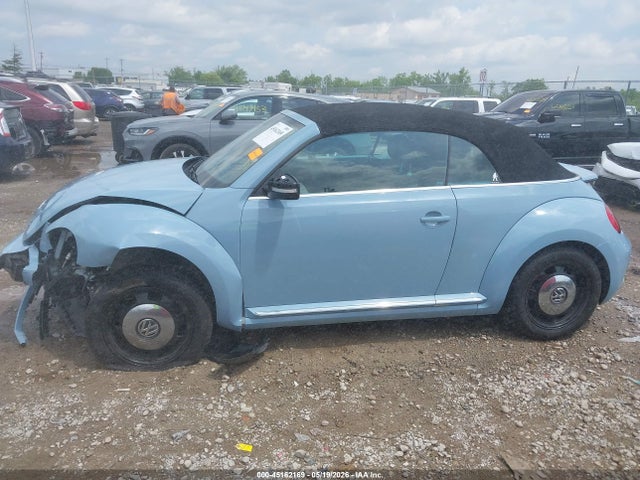 45162169 :رقم المزاد ، 3VW5X7AT2EM801260 vin ، 2014 Volkswagen Beetle 2.5l مزاد بيع