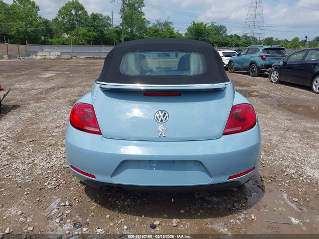 45162169 :رقم المزاد ، 3VW5X7AT2EM801260 vin ، 2014 Volkswagen Beetle 2.5l مزاد بيع