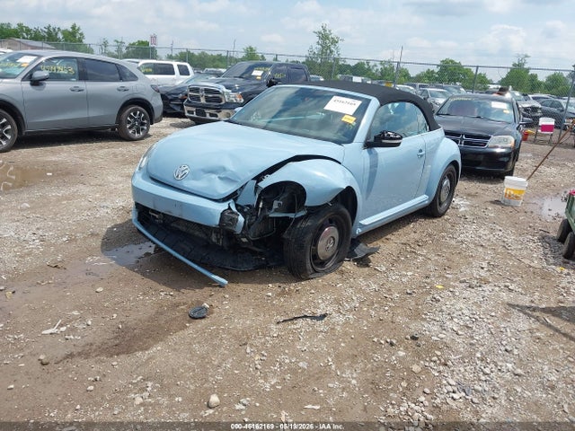 45162169 :رقم المزاد ، 3VW5X7AT2EM801260 vin ، 2014 Volkswagen Beetle 2.5l مزاد بيع