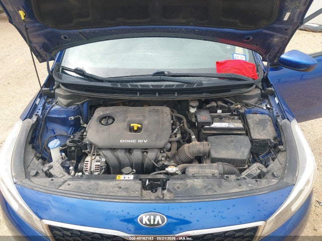 45162183 :رقم المزاد ، 3KPFK4A79HE098097 vin ، 2017 Kia Forte Lx مزاد بيع