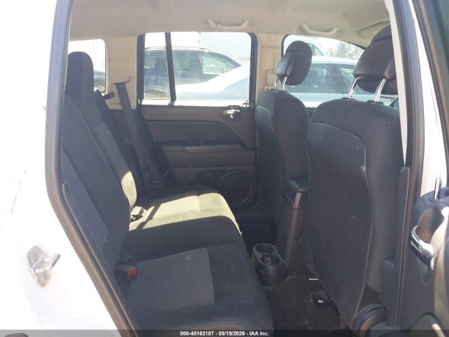 Продажа на аукционе авто 2014 Jeep Compass Sport, vin: 1C4NJCBB0ED601671, номер лота: 45162187