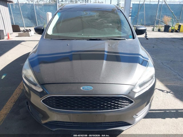 Ford FOCUS S 2018 1FADP3E25JL260604 Image 12
