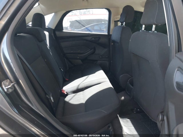 Ford FOCUS S 2018 1FADP3E25JL260604 Image 8