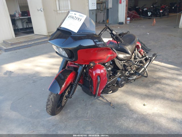 Harley-Davidson FLTRK 2020 1HD1KZF15LB659640 Image 2