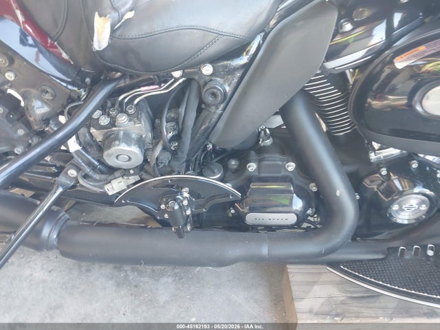 Harley-Davidson FLTRK 2020 1HD1KZF15LB659640 Image 8