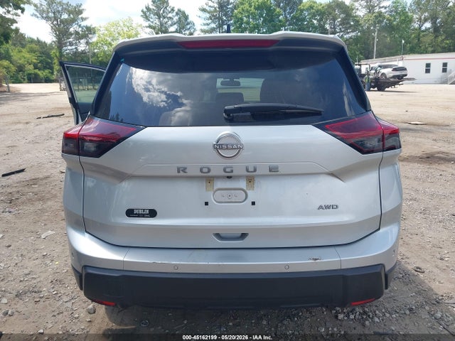 5N1BT3AB8SC770056 Nissan Rogue S Intelligent Awd