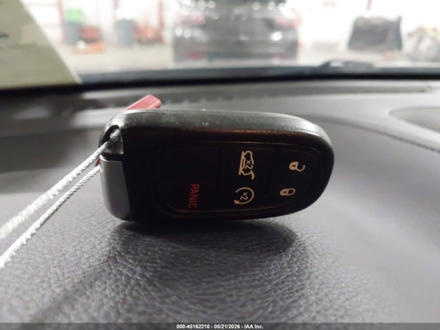 2019 Jeep Cherokee Limited Fwd მანქანა იყიდება აუქციონზე, vin: 1C4PJLDB1KD416241, აუქციონის ნომერი: 45162210