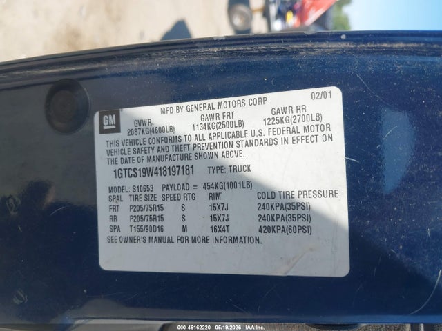 45162220 :رقم المزاد ، 1GTCS19W418197181 vin ، 2001 Gmc Sonoma Sls مزاد بيع